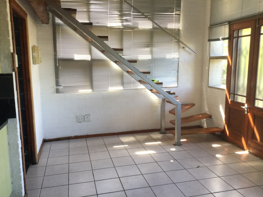 To Let 1 Bedroom Property for Rent in South End Eastern Cape